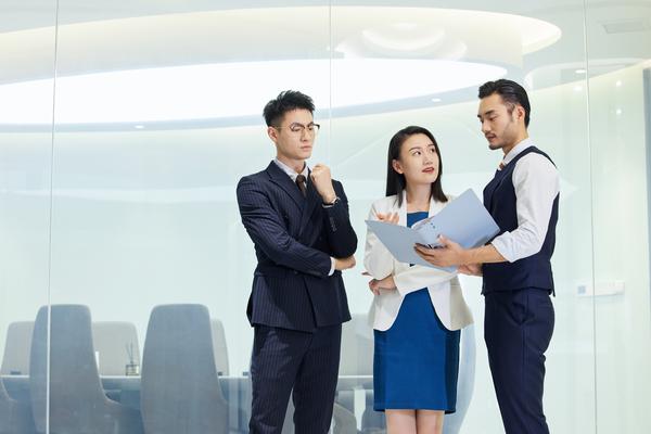 《打造高效营销团队：酒吧如何培训顾客》图1