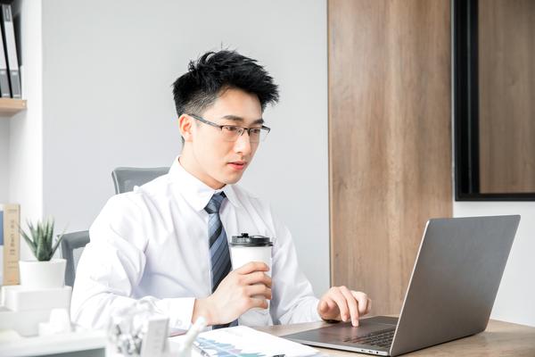 《创业项目遭举报，企业运营危机应对策略探讨》图1