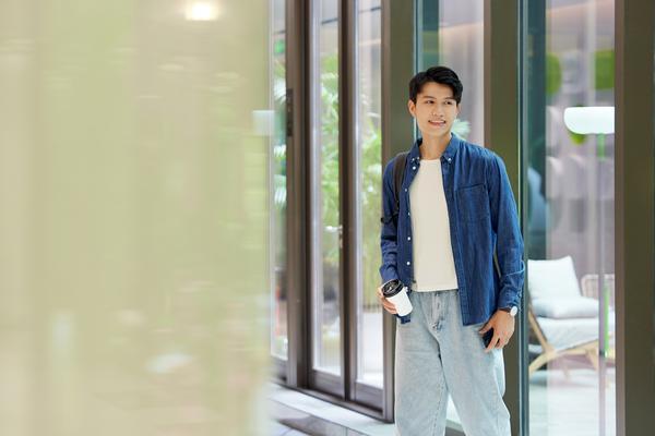 建设银行人工上班时间|项目融资服务的关键保障 图2