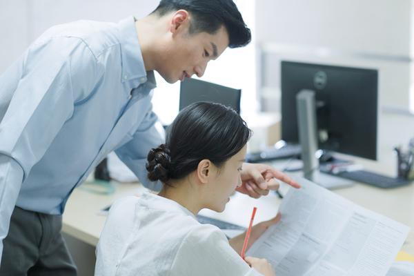 股权融资分配合同签订仪式顺利进行图1