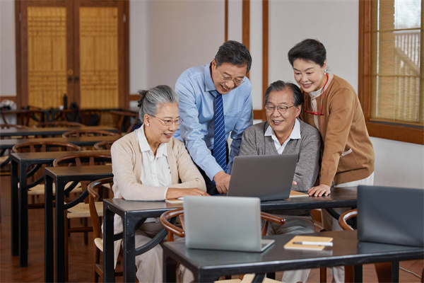 . 了解如何使用网站建设工具创建营销网站 图2